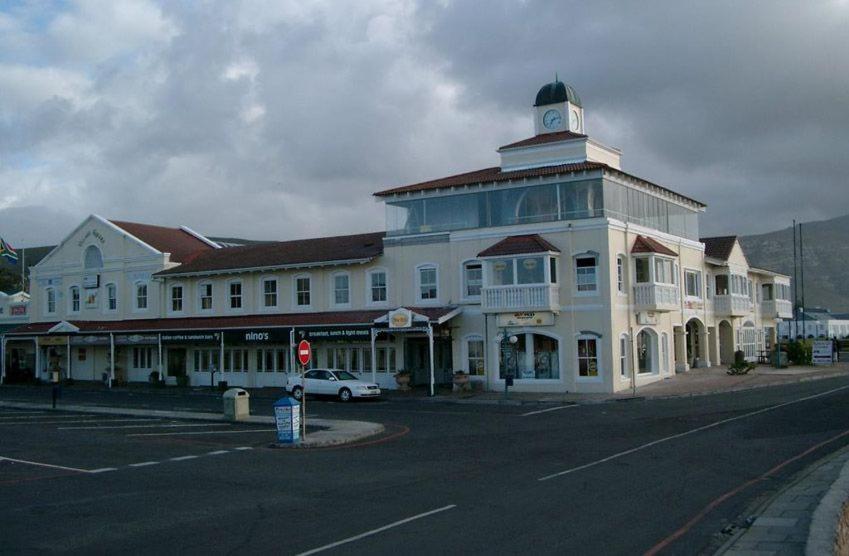 Hermanus Waterfront Apartment 12 ภายนอก รูปภาพ